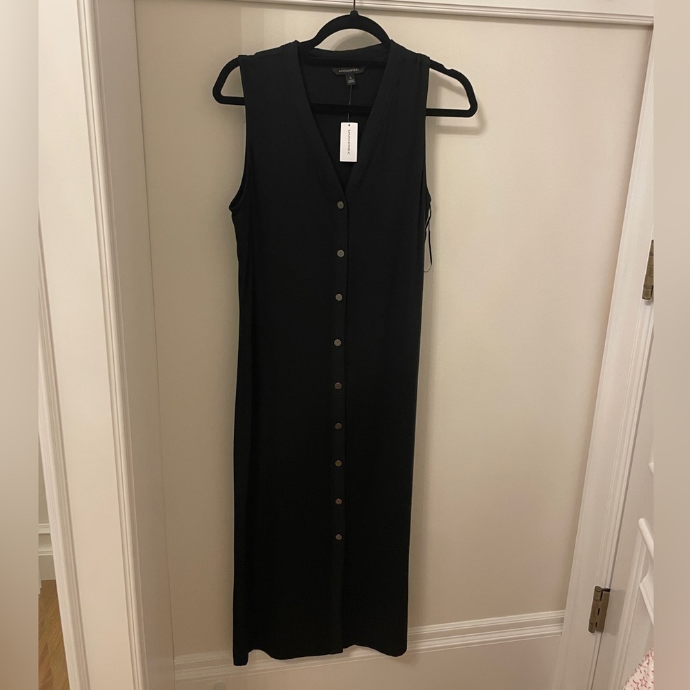 Banana republic jersey button front full length dress